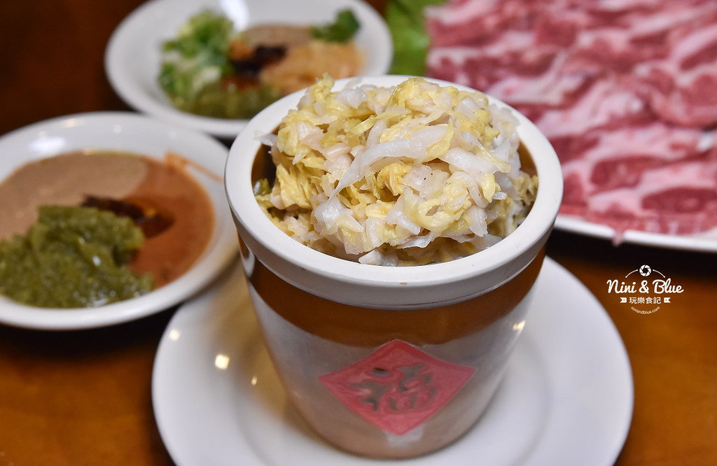 徠圍爐北方風味館 酸菜白肉鍋 菜單04