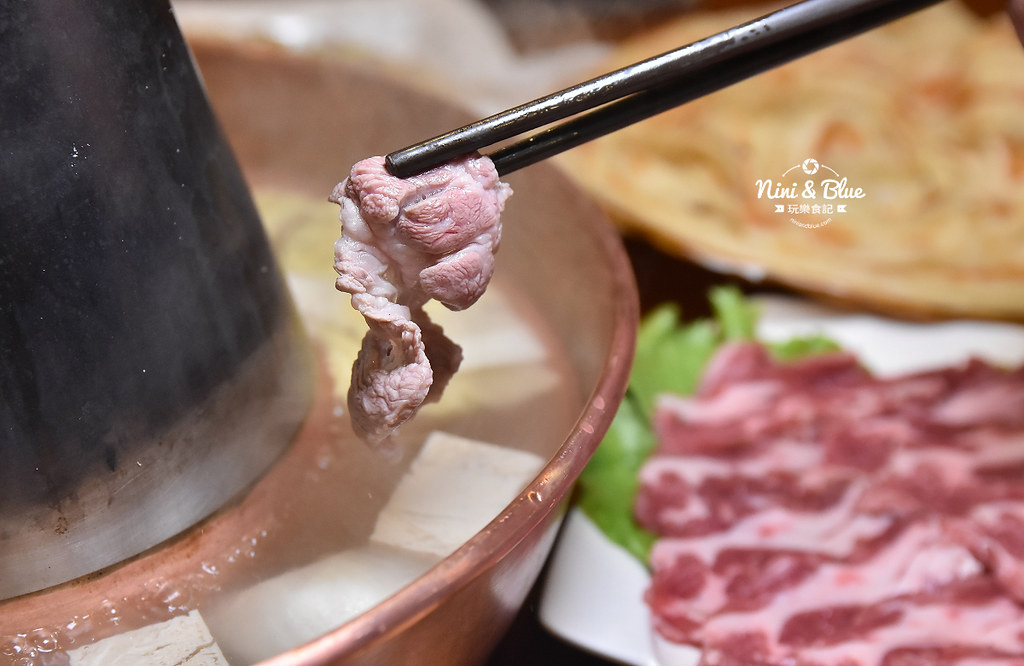 徠圍爐北方風味館 酸菜白肉鍋 菜單19