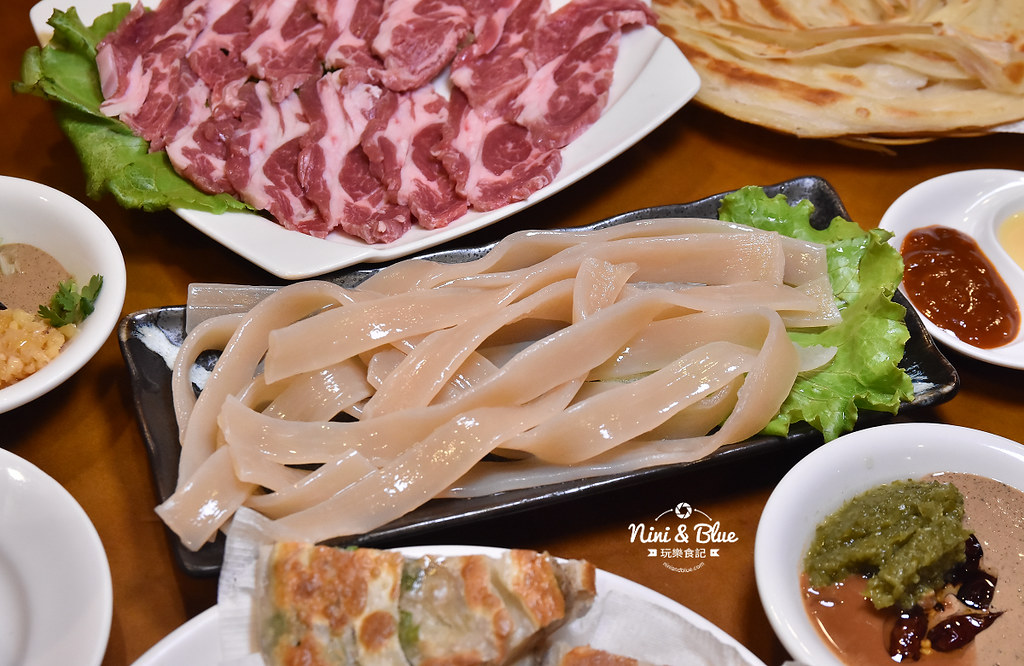 徠圍爐北方風味館 酸菜白肉鍋 菜單06