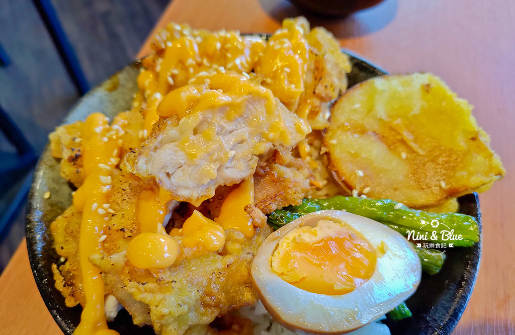 飯飯.台中火車站04