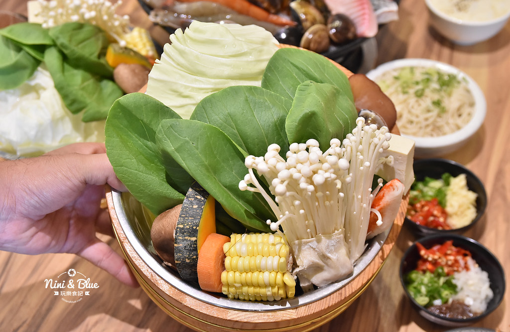 良食煮意火鍋 有機葉菜吃到飽DSC_7049