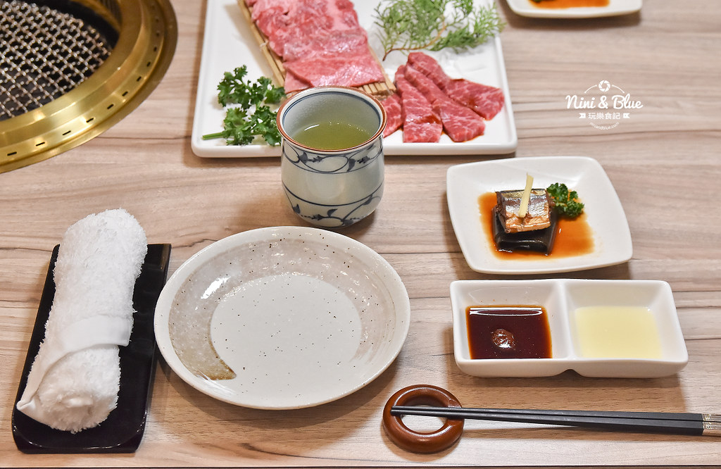 華屋燒肉 台中燒烤居酒屋 紅酒 精誠路 老屋美食10