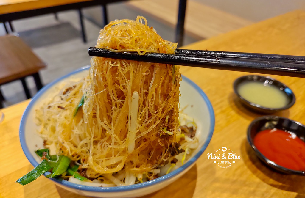 阿蓮米粉湯.台中火車站美食12
