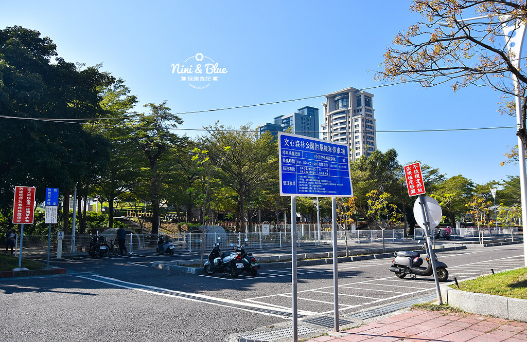 2020台中燈會 文心公園 厚斗動物 接駁車停車資訊 元宵提燈04