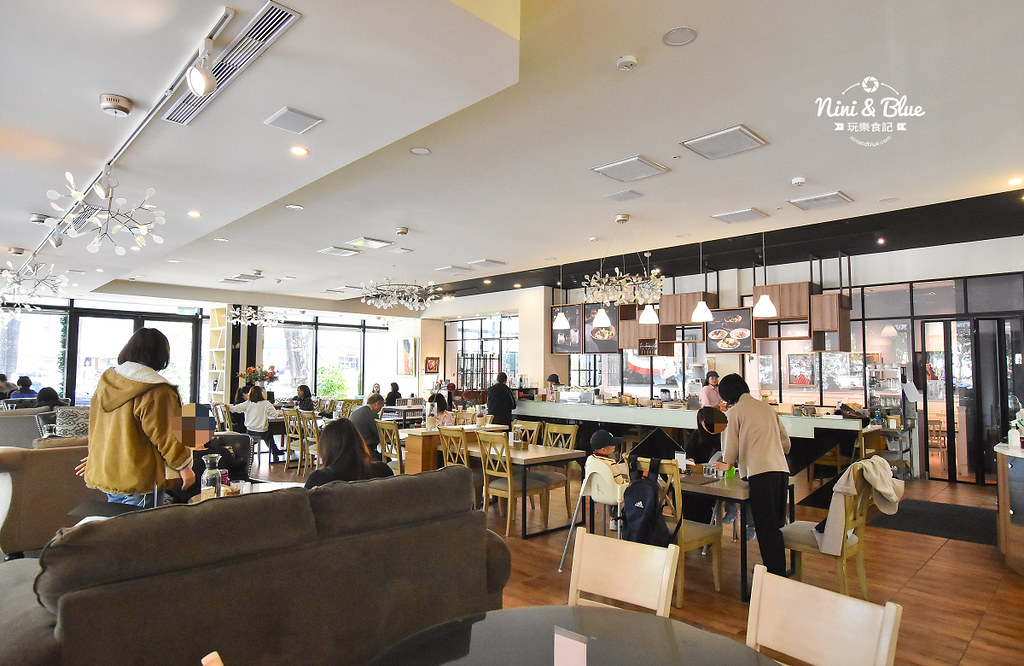 The Cafe By 想台中 落羽松 咖啡 義大利麵 下午茶不限時 有插座10