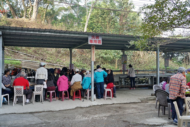 台中大坑-寧靜海觀音亭│大坑9號步道終點休息站,周末有供應免費素食早齋唷 @Nini and Blue 玩樂食記 DSC07293