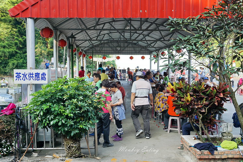 台中大坑-寧靜海觀音亭│大坑9號步道終點休息站,周末有供應免費素食早齋唷 @Nini and Blue 玩樂食記 DSC05638