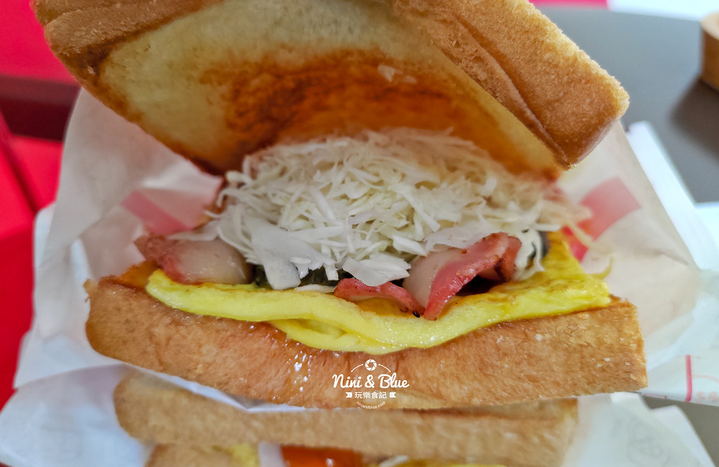 Isaac Toast & Coffee 台中五常店11