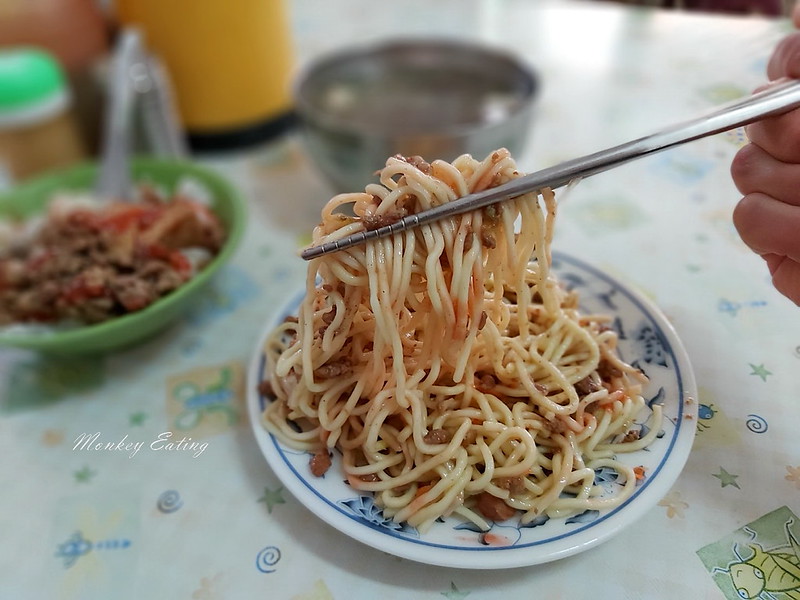 【台中北屯】全達小吃部|大坑銅板中式早午餐,平價炒麵豬血湯肉燥飯,吃飽再去九號步道走走 @Nini and Blue 玩樂食記 20200201_101634_13