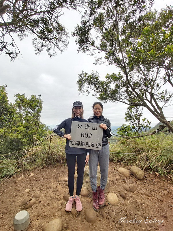 【苗栗三義】火炎山登山步道。熱門打卡台版大峽谷,親子健行順遊桐花步道 @Nini and Blue 玩樂食記 20200329火炎山-均聖手機_200329_0012