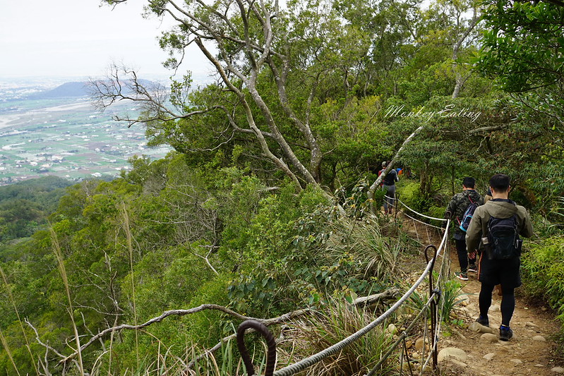 【苗栗三義】火炎山登山步道。熱門打卡台版大峽谷,親子健行順遊桐花步道 @Nini and Blue 玩樂食記 DSC09087
