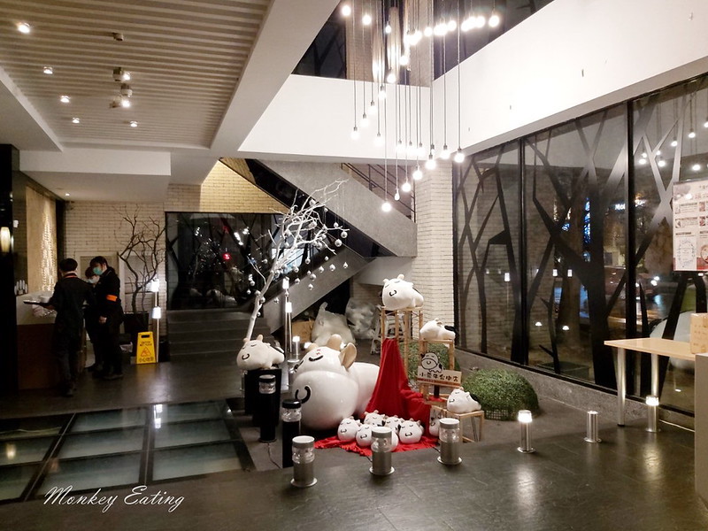 【台中北屯】小蒙牛頂級麻辣養生鍋|台中火鍋吃到飽推薦,頂級和牛、霸王蝦、哈根達司任你吃到飽 @Nini and Blue 玩樂食記 小蒙牛_200405_0004