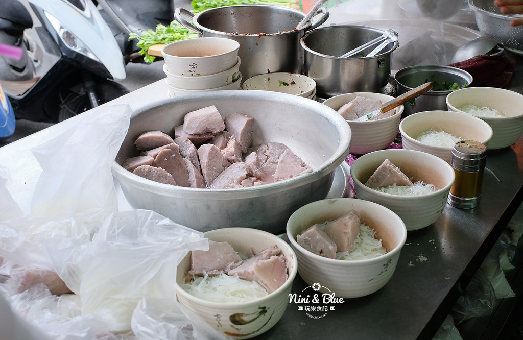 台中模範街珍品小吃芋頭米粉 菜單12 台中模範街珍品小吃芋頭米粉 菜單12