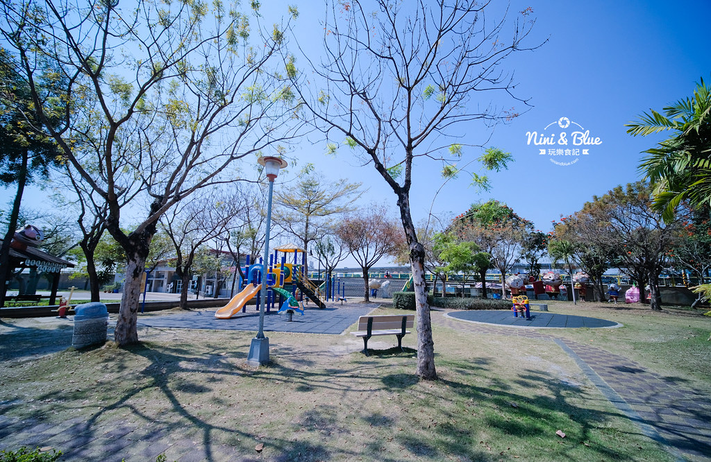 台中大里19甲公園 愛心 沙坑06