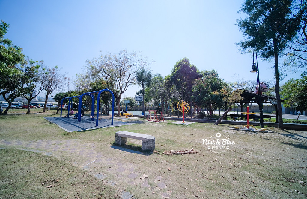 台中大里19甲公園 愛心 沙坑07