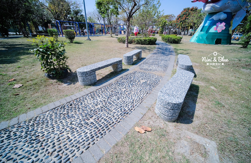 台中大里19甲公園 愛心 沙坑02