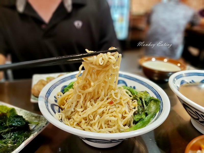 鴨王鴨肉飯-漢口店│好吃香辣拌麵、當歸鴨麵線,營業到凌晨1點台中宵夜推薦 @Nini and Blue 玩樂食記 20200613_121557_19