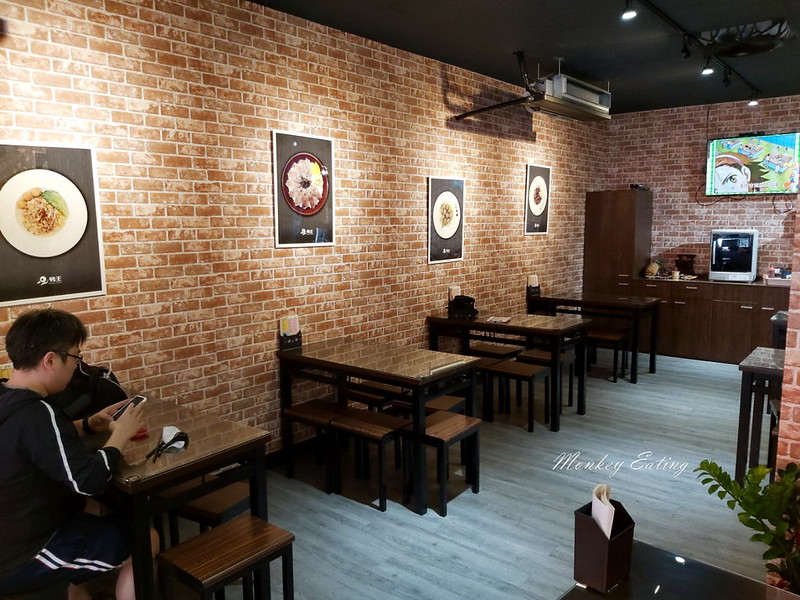 鴨王鴨肉飯-漢口店│好吃香辣拌麵、當歸鴨麵線,營業到凌晨1點台中宵夜推薦 @Nini and Blue 玩樂食記 20200613_115138_4