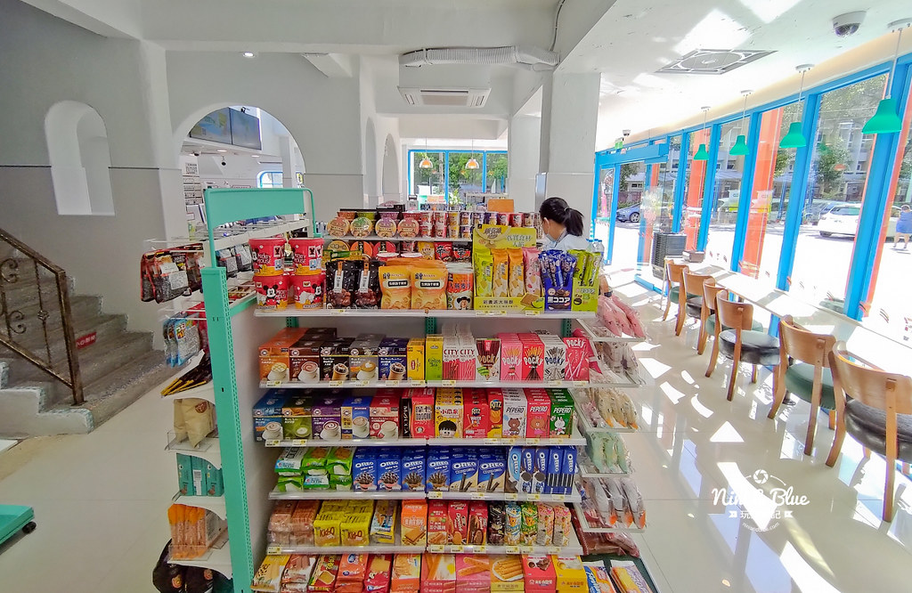 台中希臘風小七 台中虹博門市18