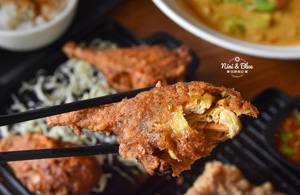 熱浪島 台中素食蔬食 南洋 叻沙麵 沙坑32 熱浪島 台中素食蔬食 南洋 叻沙麵 沙坑32