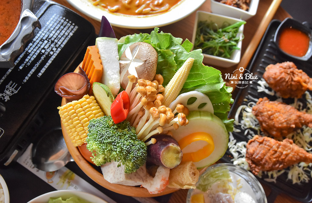 熱浪島 台中素食蔬食 南洋 叻沙麵 沙坑22 熱浪島 台中素食蔬食 南洋 叻沙麵 沙坑22