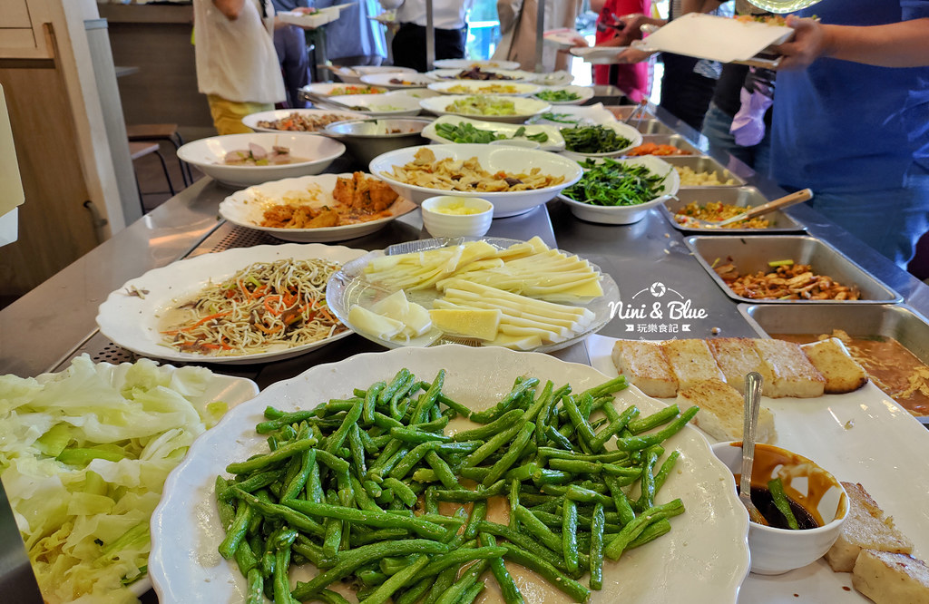 初一素食自助餐 台中素食11 初一素食自助餐 台中素食11