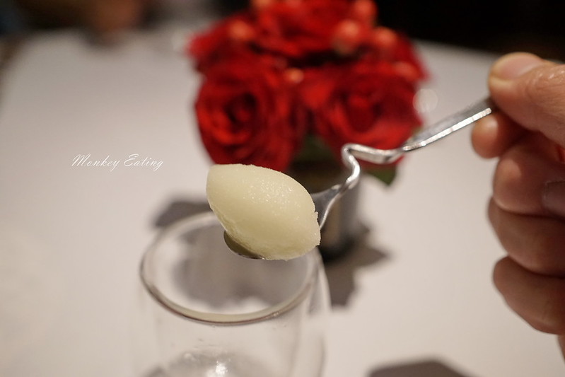 【台中慶生餐廳】鹽之華法式餐廳│台中七期奢華無菜單法式料理,分子料理藝術每道都精彩,台中約會餐廳推薦 @Nini and Blue 玩樂食記 DSC01769