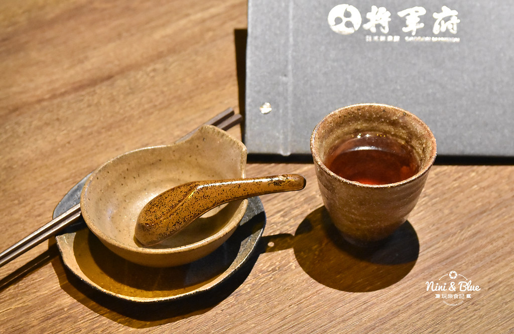 將軍府日式居酒屋 台中串燒宵夜 清酒 生蠔10 將軍府日式居酒屋 台中串燒宵夜 清酒 生蠔10