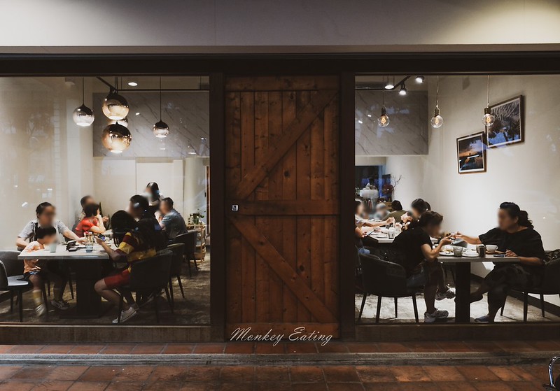 知味滋味│台中太原路美味西式料理,品嚐米其林餐廳主廚的好手藝,義大利麵、燉飯、排餐 @Nini and Blue 玩樂食記 DSCF2247