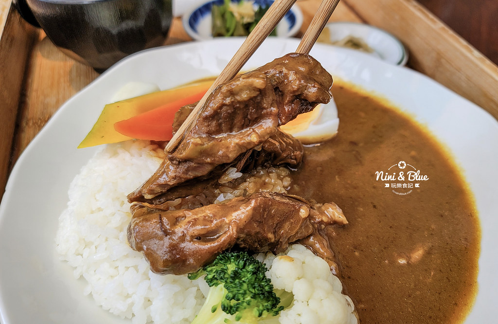 宜蘭咖啡 里海 咖哩鮮魚定食菜單09
