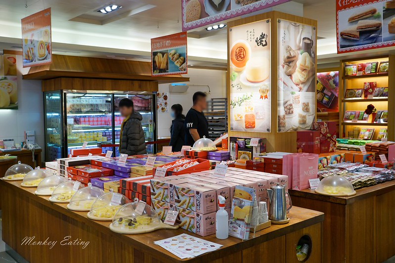 【宜蘭伴手禮】諾貝爾奶凍-羅東店│宜蘭必買好吃的奶凍捲,蛋糕、烘焙、宜蘭名產專賣店 @Nini and Blue 玩樂食記 DSC03067