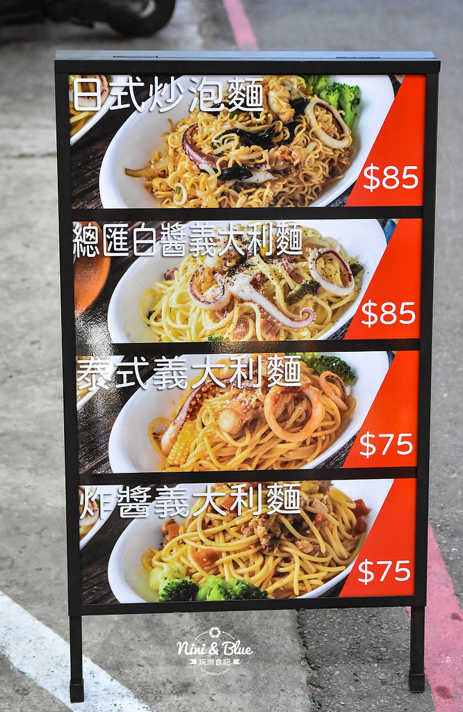 逢甲夜市美食小吃 永勝炒麵麵包02