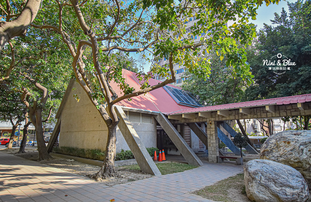 台中東興公園 美樂地 貓咪溜滑梯09