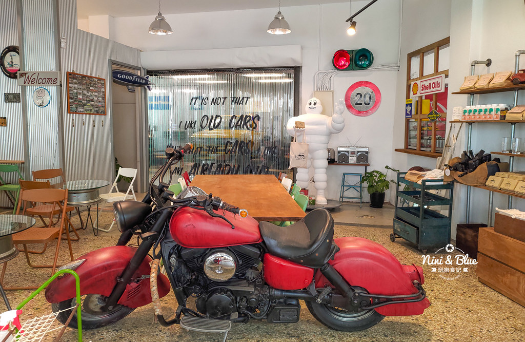 魚刺人雞蛋糕-修車廠店03 魚刺人雞蛋糕-修車廠店03