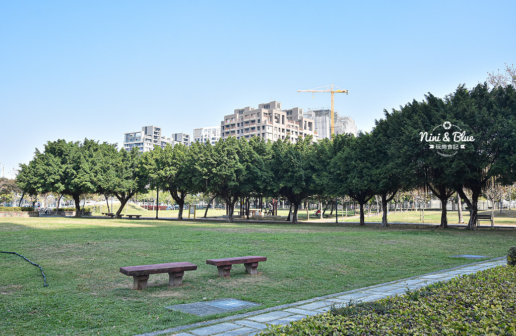 部興公園 台中太順路黃金風鈴木24