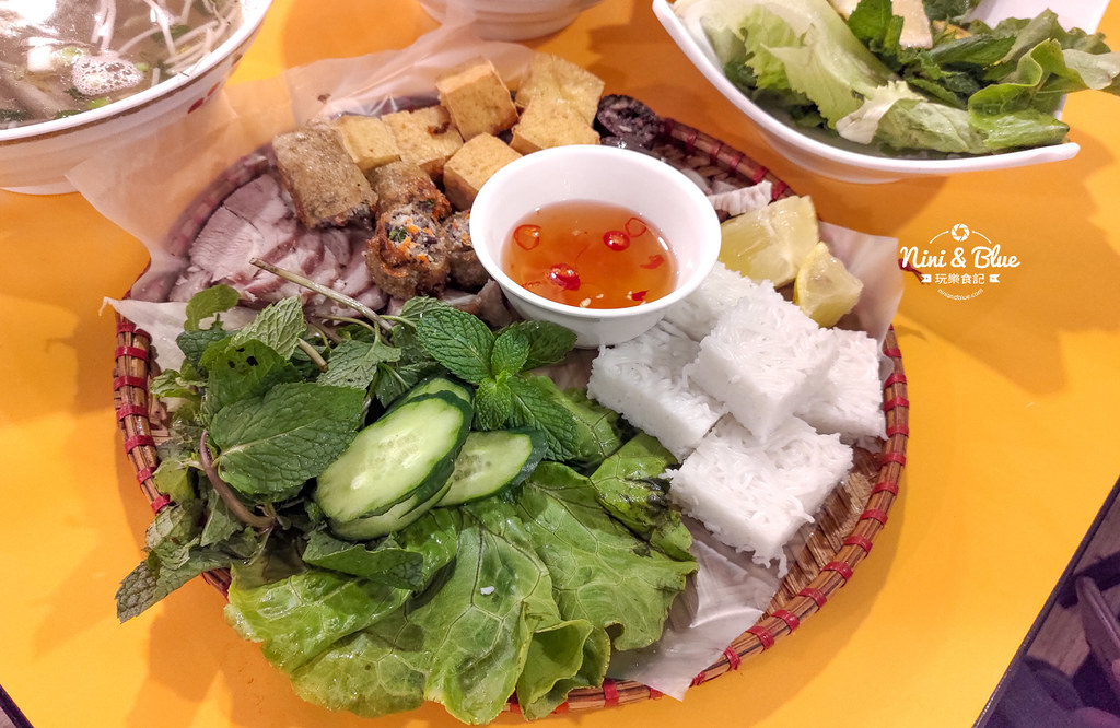 越南你好河內美食.台中火車站06