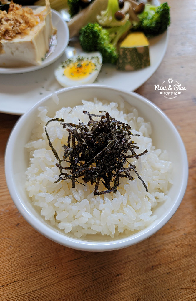 Roundabout Cafe 圓環咖啡台中草莓布丁 13 Roundabout Cafe 圓環咖啡台中草莓布丁13