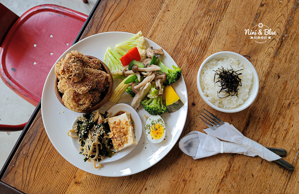 Roundabout Cafe 圓環咖啡台中草莓布丁06