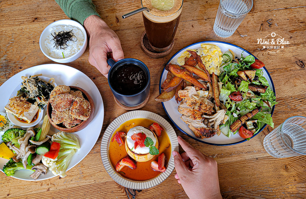 Roundabout Cafe 圓環咖啡台中草莓布丁 16 Roundabout Cafe 圓環咖啡台中草莓布丁16