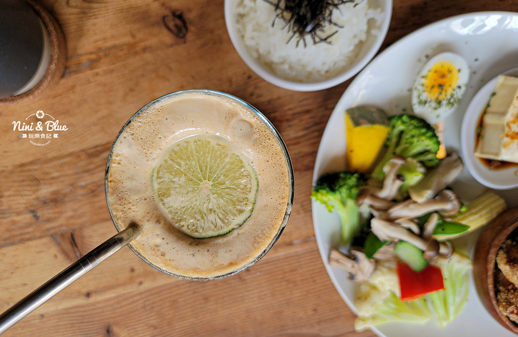 Roundabout Cafe 圓環咖啡台中草莓布丁 8 Roundabout Cafe 圓環咖啡台中草莓布丁08