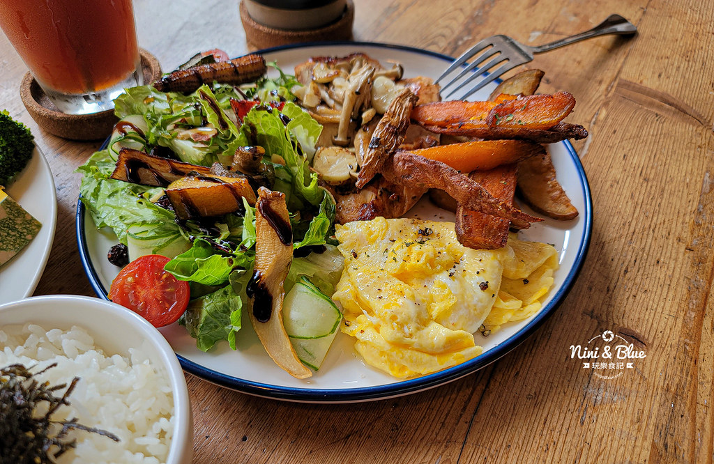 Roundabout Cafe 圓環咖啡台中草莓布丁 11 Roundabout Cafe 圓環咖啡台中草莓布丁11