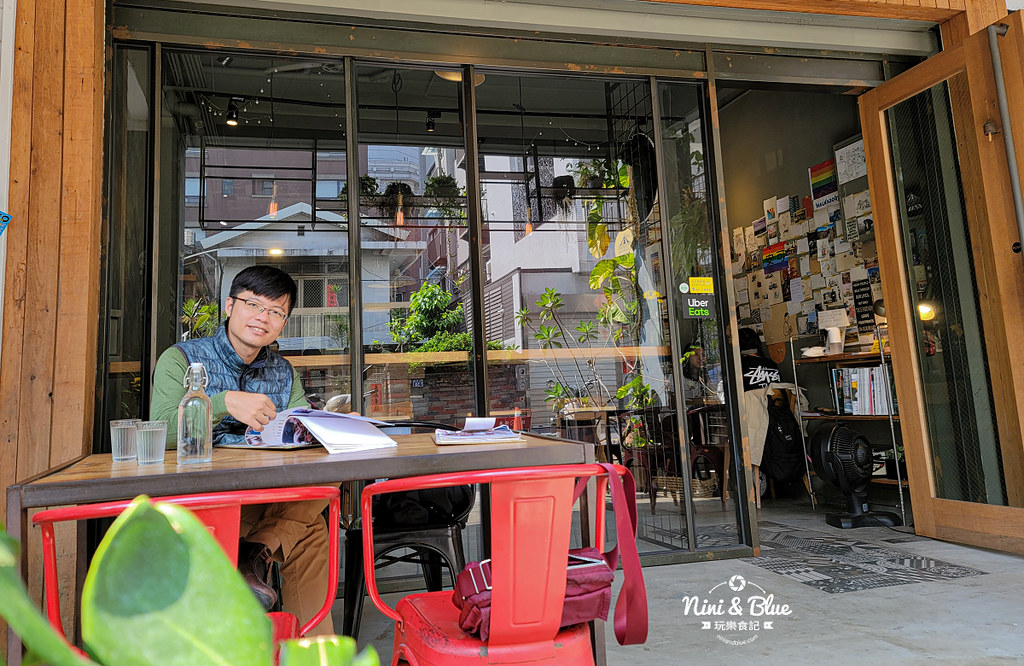 Roundabout Cafe 圓環咖啡台中草莓布丁05 Roundabout Cafe 圓環咖啡台中草莓布丁05