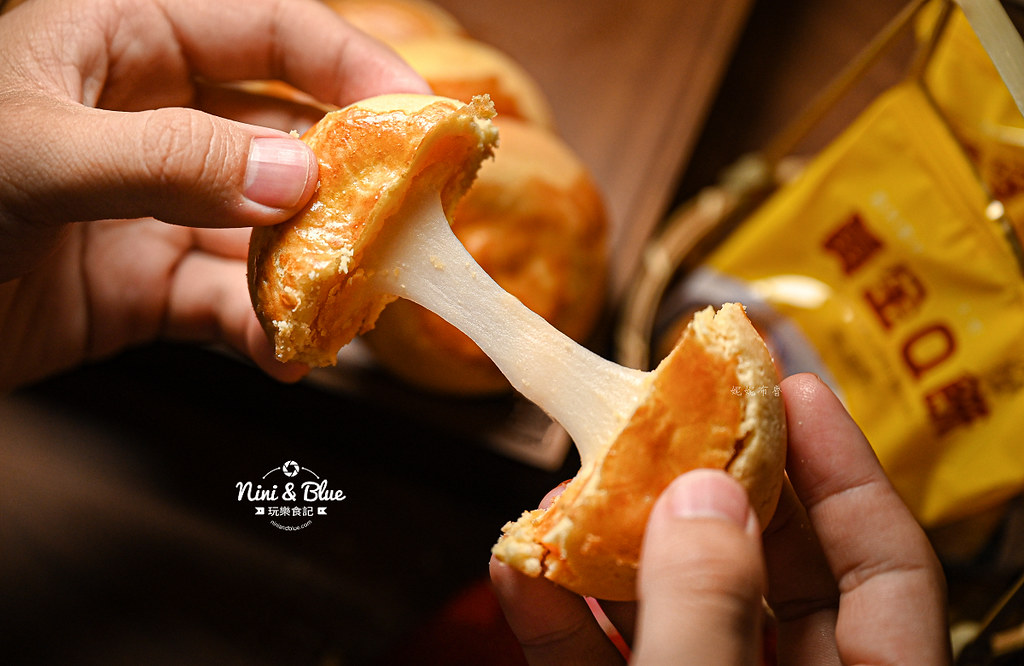 台中月餅 一福堂 蛋黃酥 肉鬆Q餅10