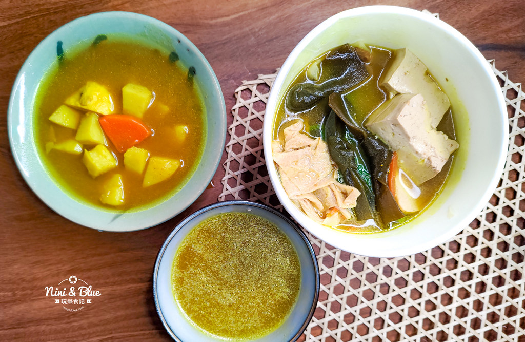 中興素食麵攤 台中素食09