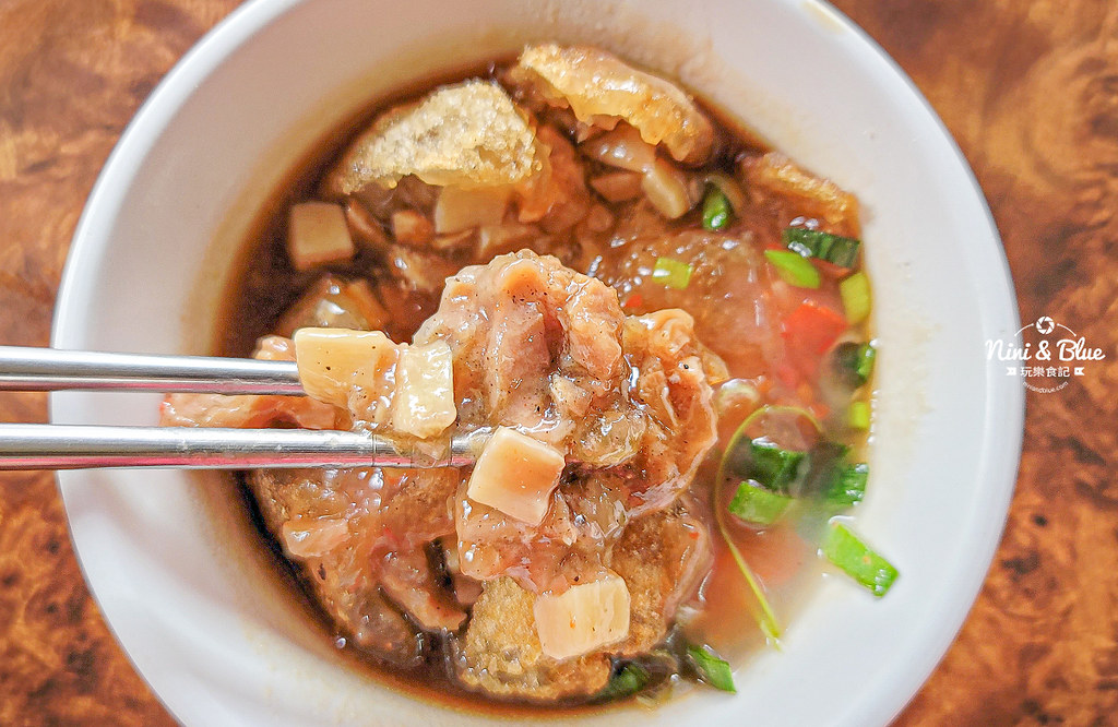 台中肉員 太原路吳記脆皮肉圓 菜單 8 台中肉員 太原路吳記脆皮肉圓08