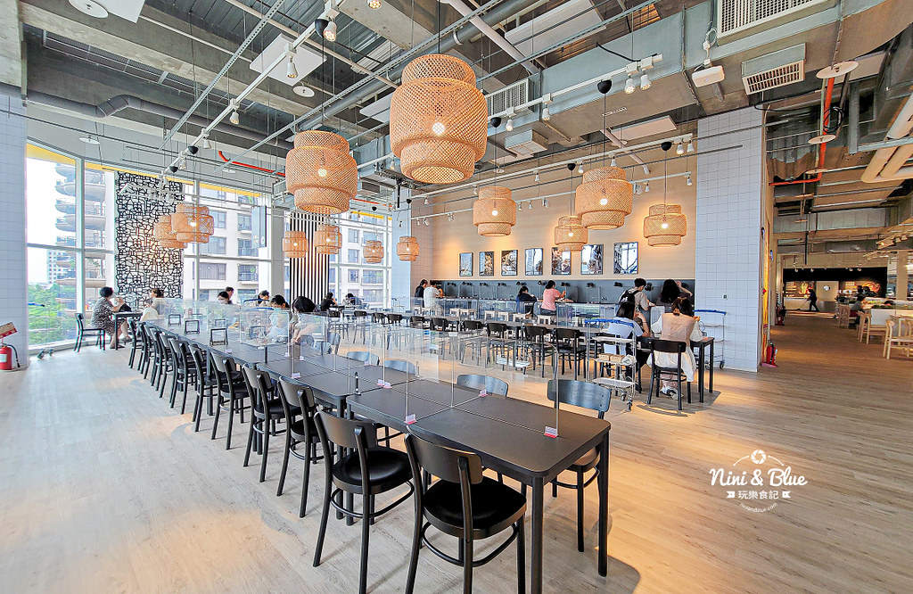 IKEA 鯊魚包 餐廳07