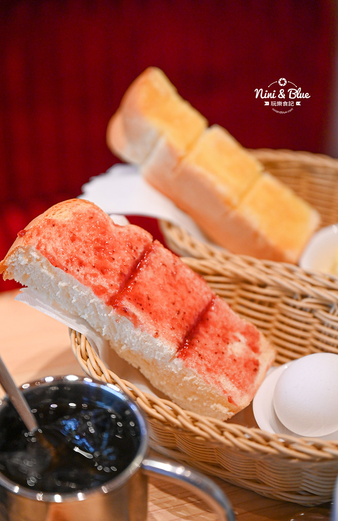 Komeda's Coffee 客美多咖啡 台中公益路美食13