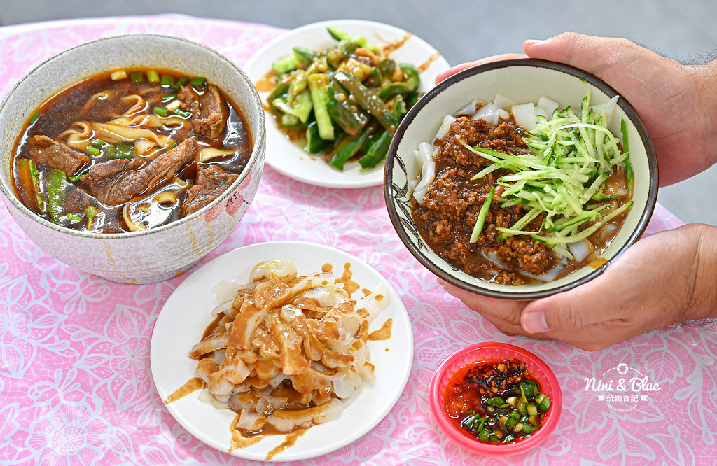 苗栗美食 九里香水餃牛肉麵館13