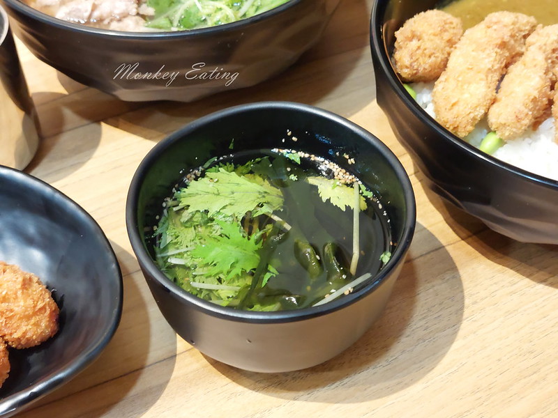 四國金子烏龍麵-豐原頂街店|老舊派出所變身烏龍派出所,有烏龍麵、咖哩飯定食、天婦羅~推薦炸豬排 @Nini and Blue 玩樂食記 20211029_183357