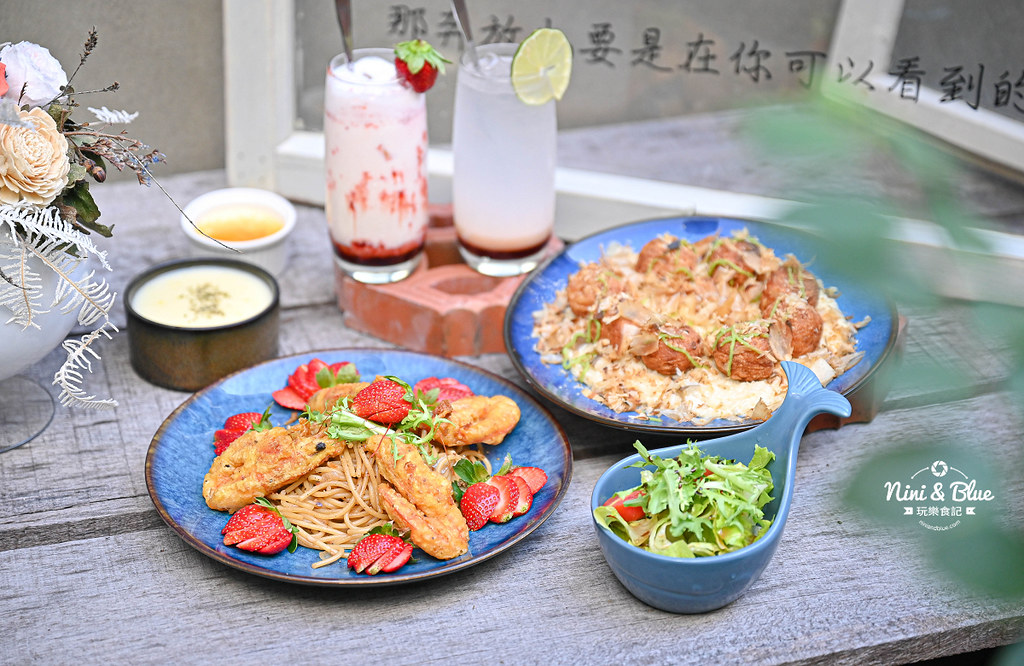 村口微光 逢甲夜市義大利麵 草莓21